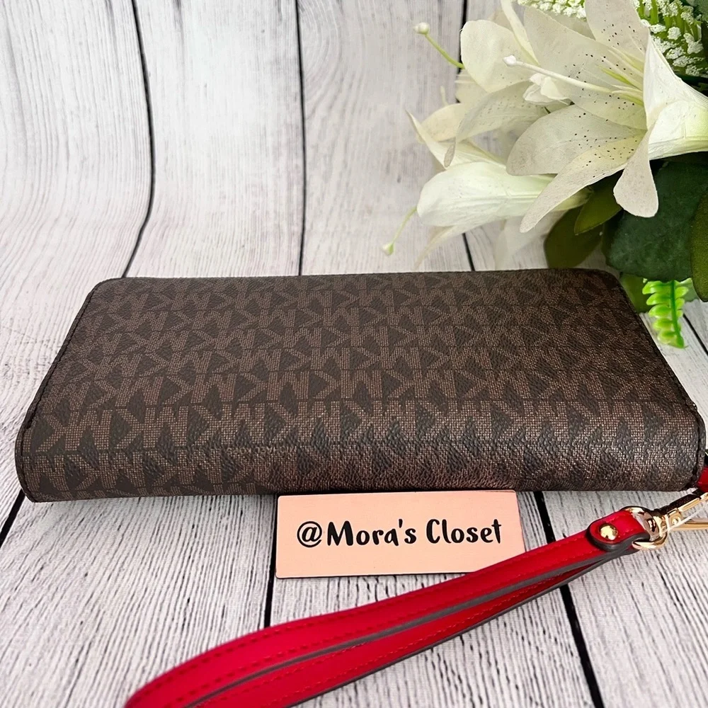 Michael Kors Large Continental Wallet